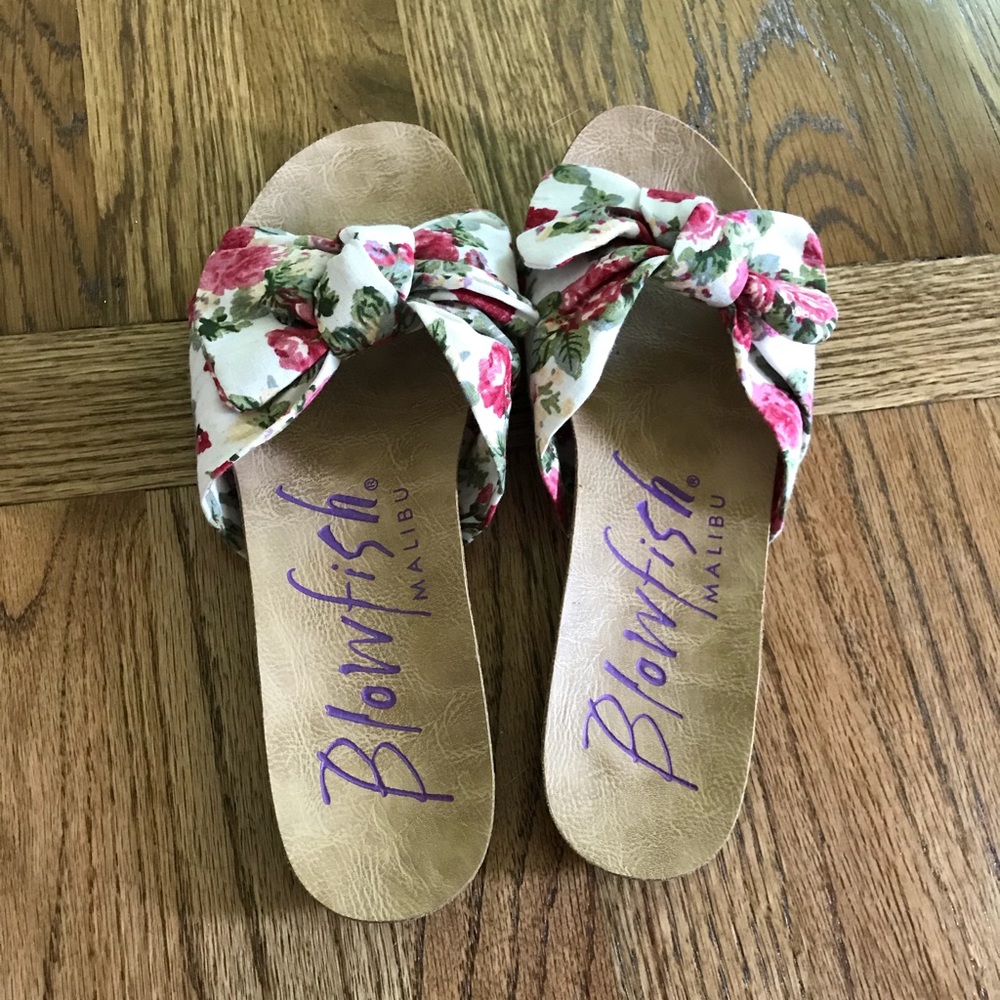 floral slip on sandals with bow